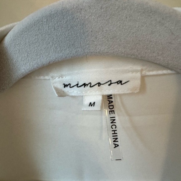 NWOT Satin White Collared Blouse - Picture 6 of 8